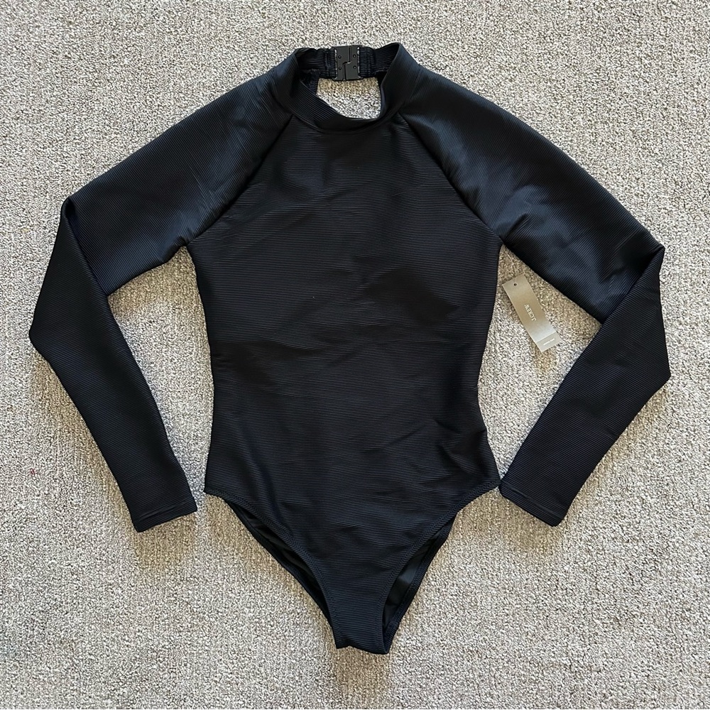 J.Crew‎ Active Ribbed Long-Sleeve One-Piece Swimsuit / Rash Guard BE806 Size 2